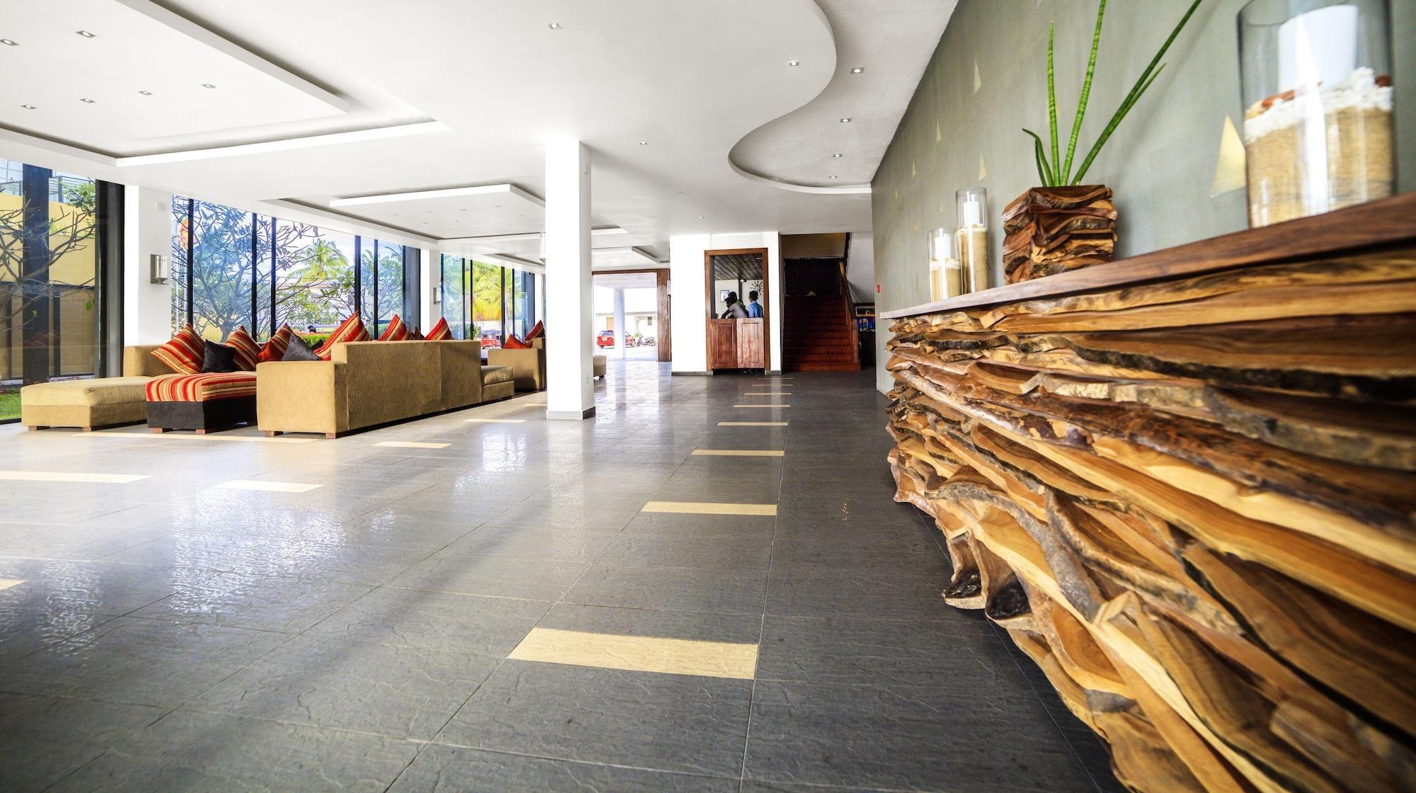 Amagi Aria Airport Transit Hotel Negombo Dış mekan fotoğraf
