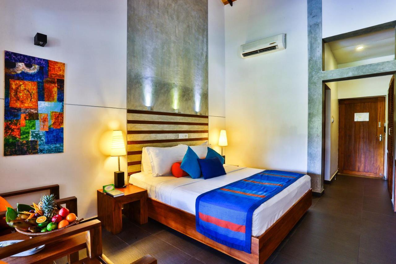 Amagi Aria Airport Transit Hotel Negombo Dış mekan fotoğraf