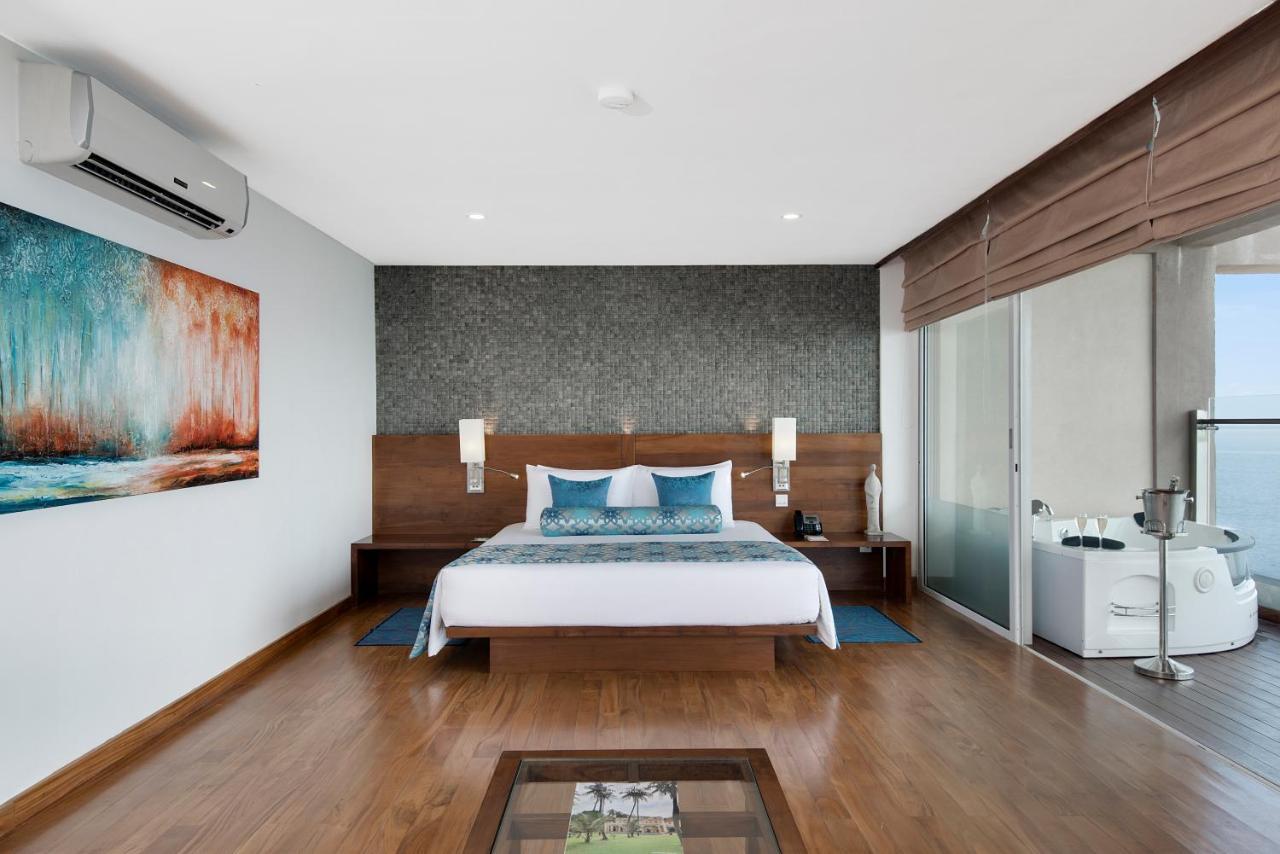 Amagi Aria Airport Transit Hotel Negombo Dış mekan fotoğraf