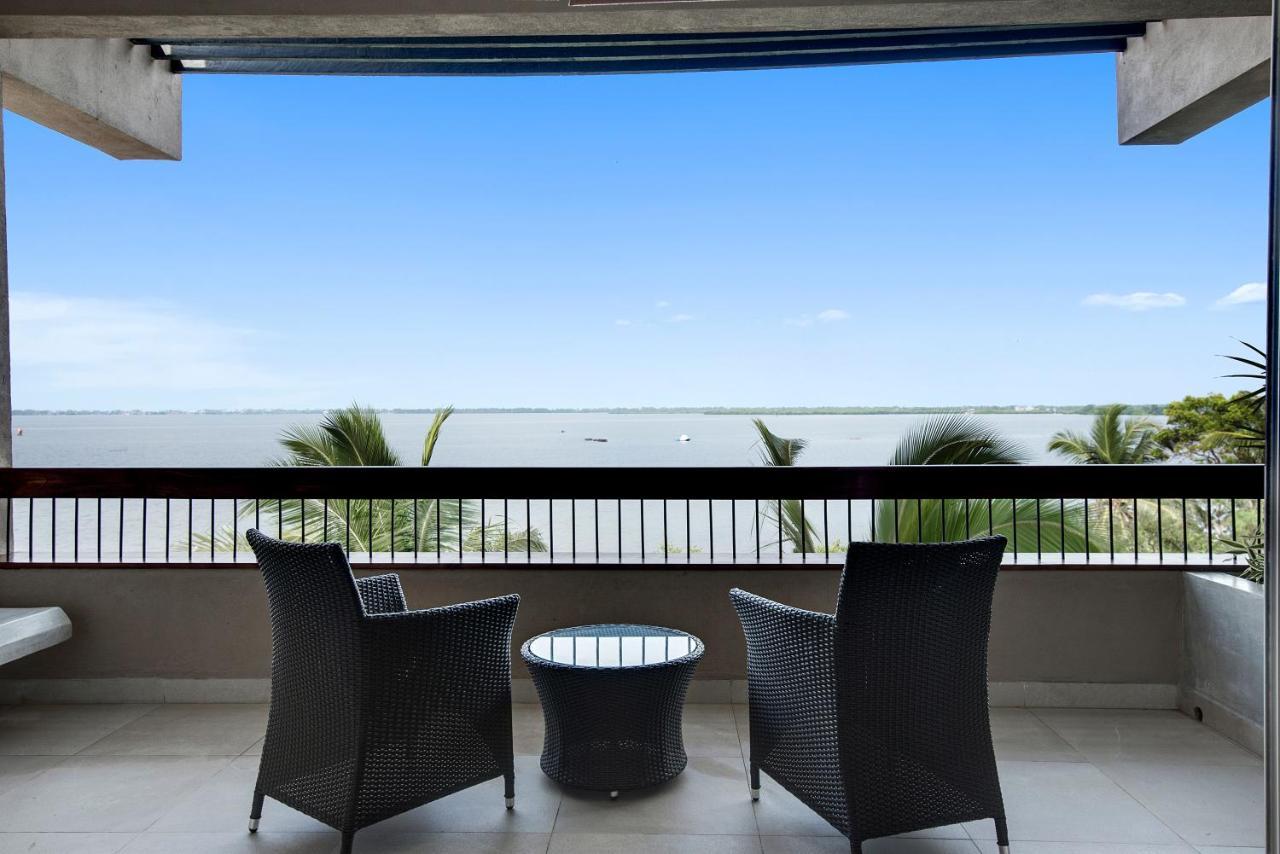 Amagi Aria Airport Transit Hotel Negombo Dış mekan fotoğraf